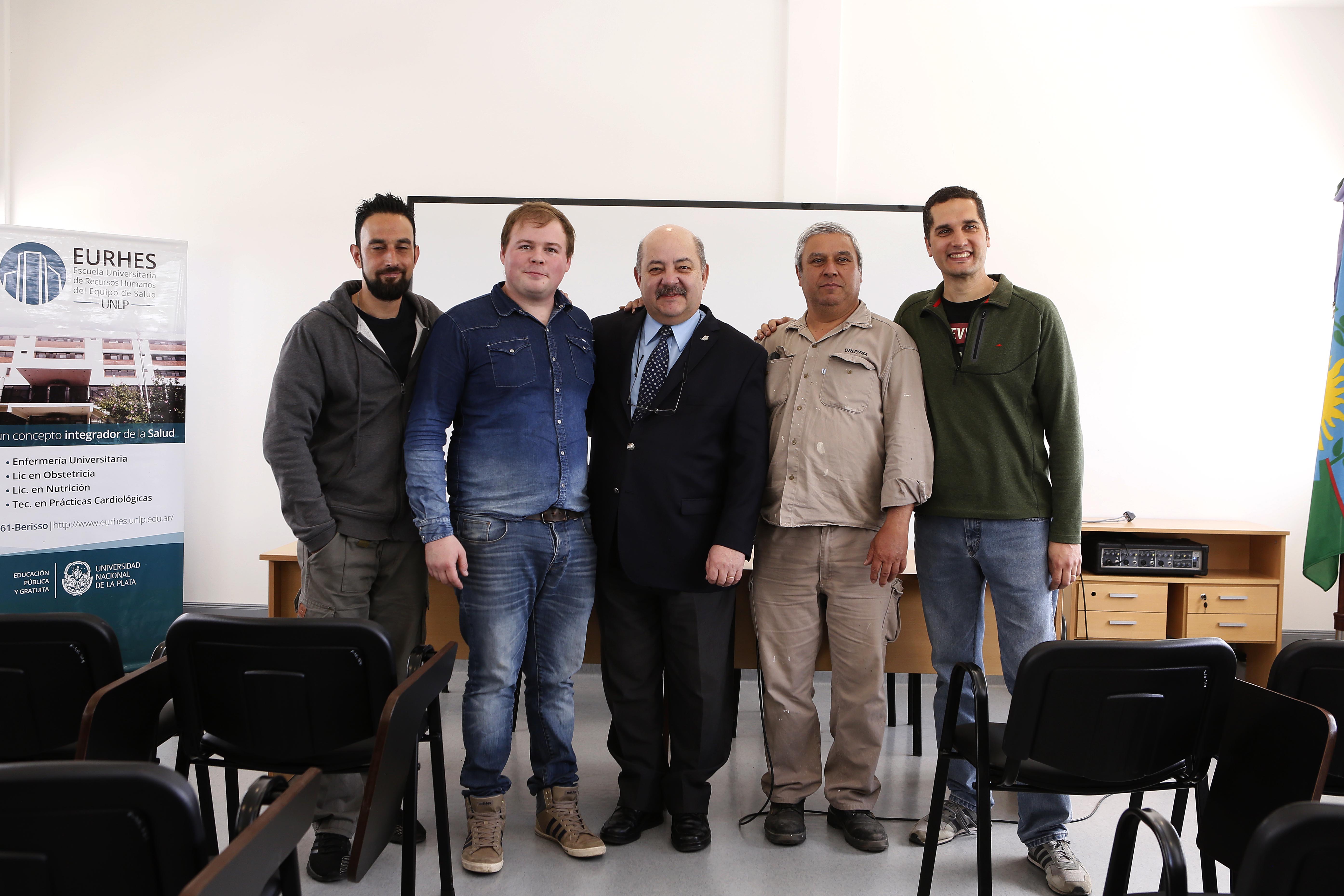 Nuevos espacios en el Centro de Enseñanza y Atención de la Salud de Berisso Nuevos espacios en el Centro de Enseñanza y Atención de la Salud de Berisso
