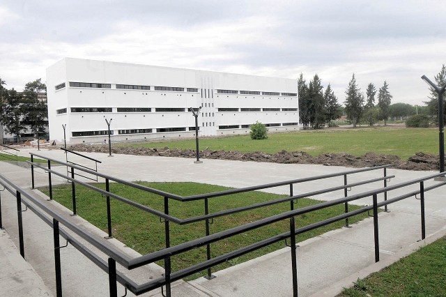 Humanidades se prepara para estrenar su nueva sede Humanidades se prepara para estrenar su nueva sede