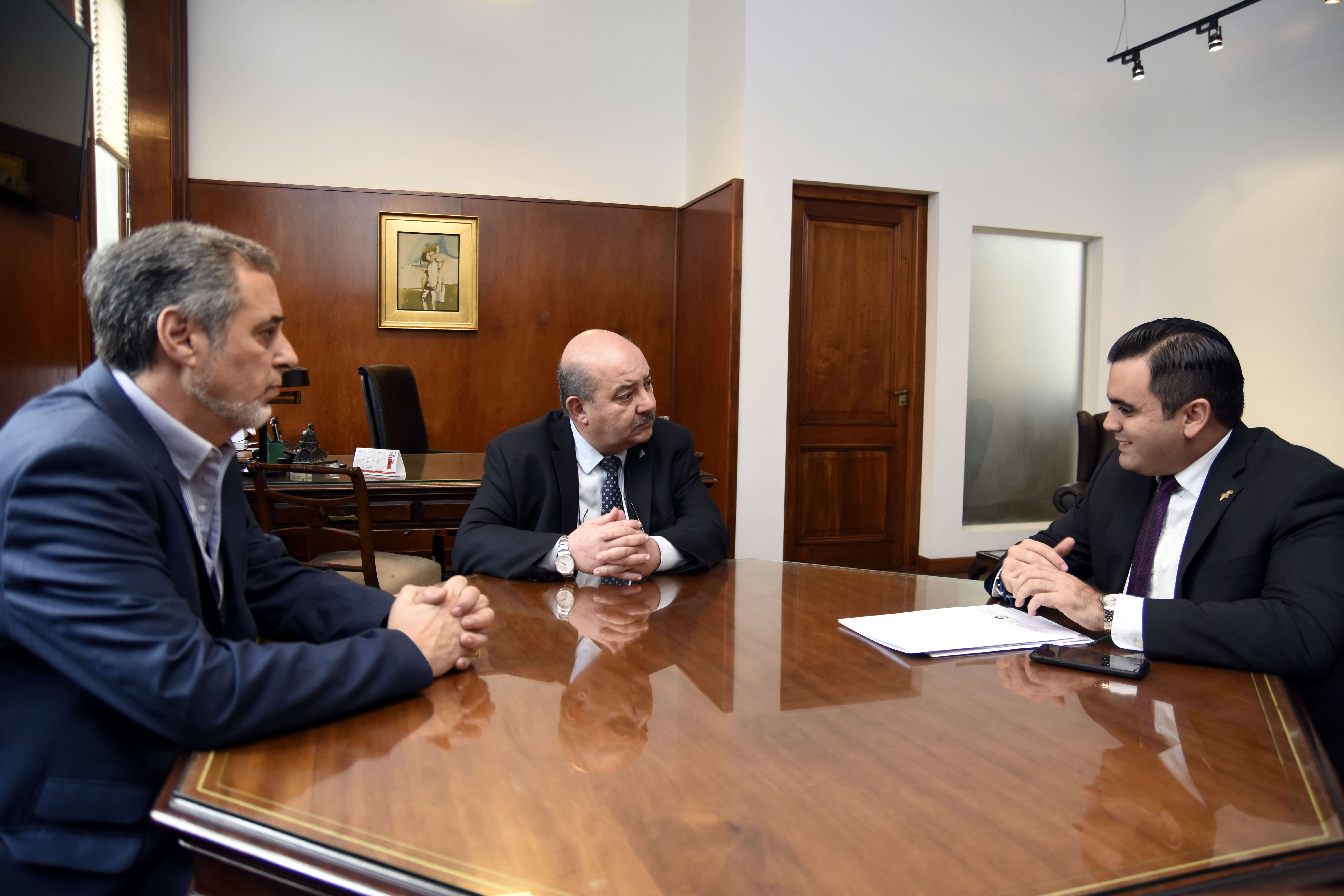 Convenio entre la UNLP y la Alcaldia de Floridablanca, Colombia