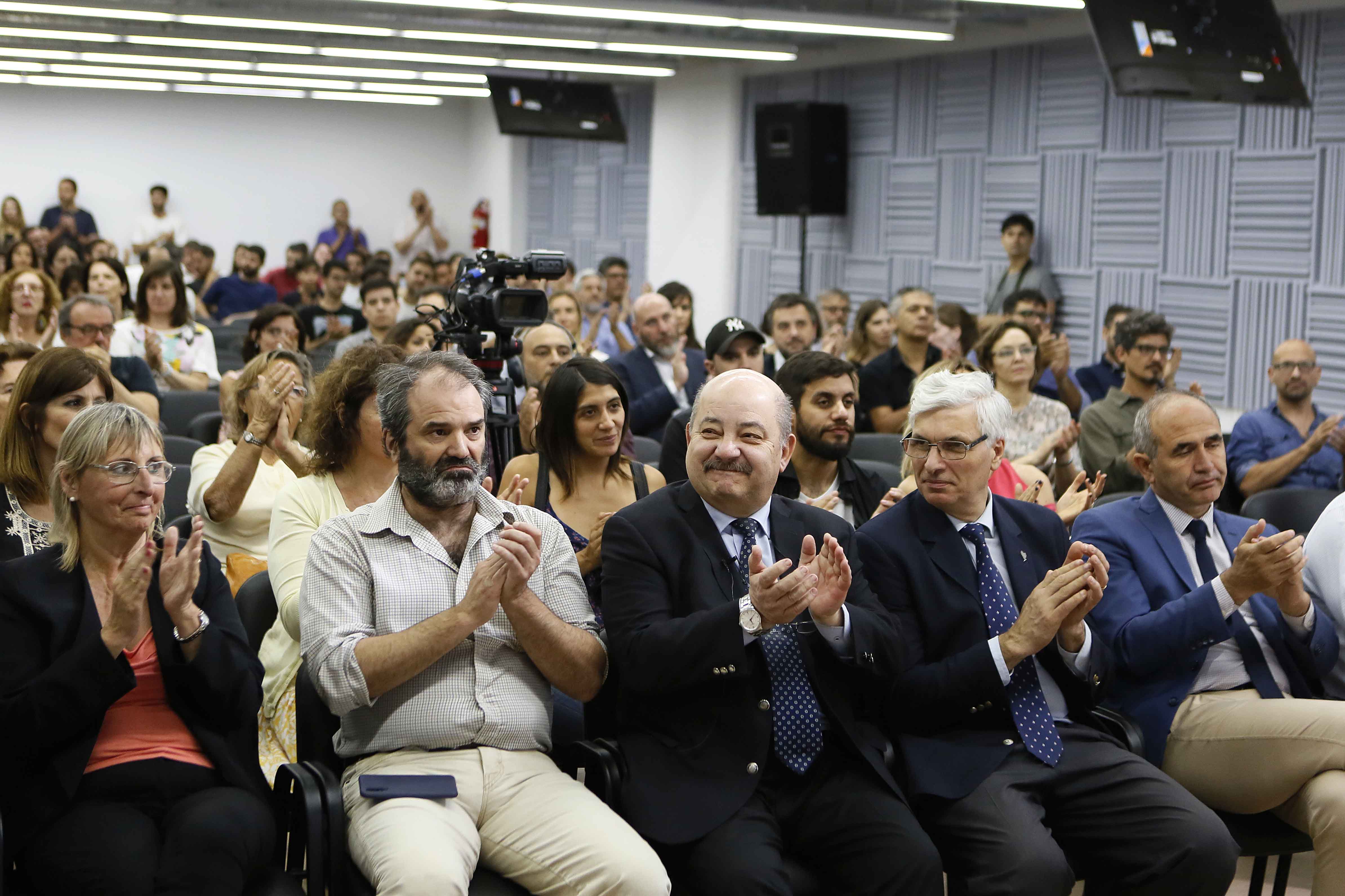 La UNLP inauguró su mega Centro de Convenciones