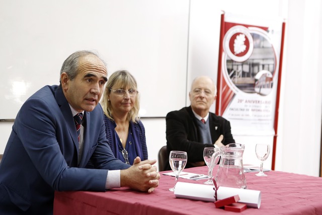 La UNLP distinguió con el Doctor Honoris Causa a Francisco Tirado Fernández