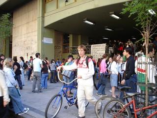 Todas las carreras de la UNLP, por áreas temáticas