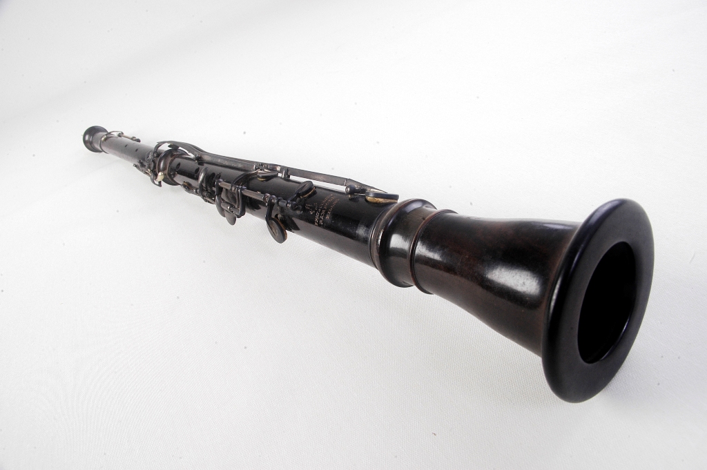 Oboe (Museo Azzarini, UNLP)